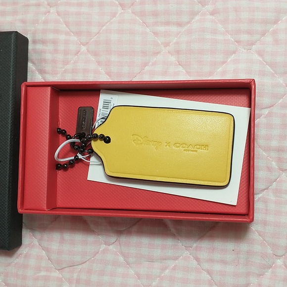 Disney x Coach White Mickey Mouse Hang Tag Keychain / Bag Charm - Picture 2 of 4